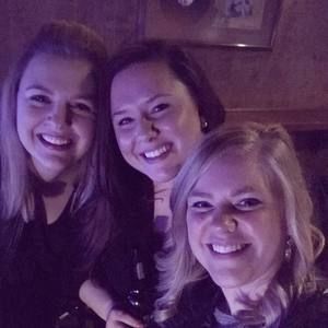 Meet your Posher, Candace